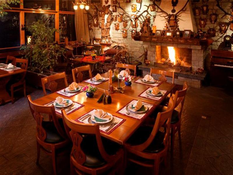 The Hunter'S Lodge Kamnik Skopje Ngoại thất bức ảnh