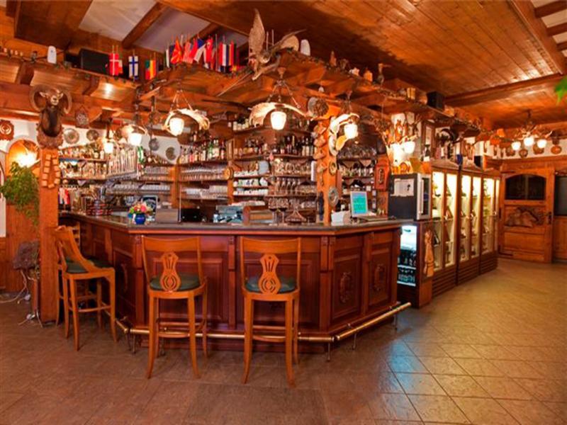 The Hunter'S Lodge Kamnik Skopje Ngoại thất bức ảnh